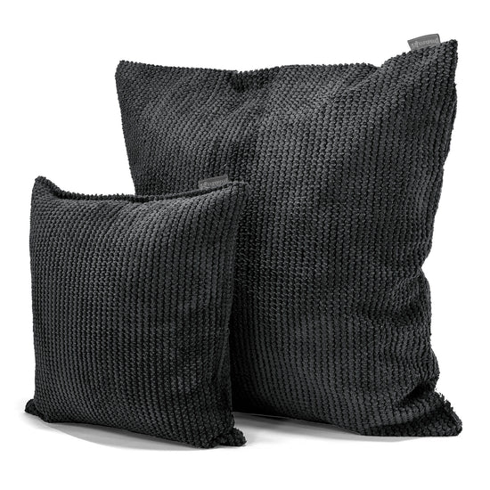 Poszewka na poduszkę ozdobna 47 x 47cm - Pom Pom Czerń 02