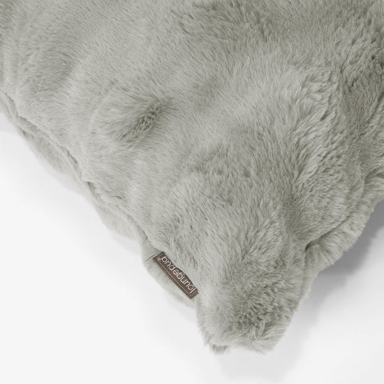 Poszewka na poduszkę ozdobna 47 x 47cm - Sztuczne futro Bąbelkowe Szałwiowy zielony 02