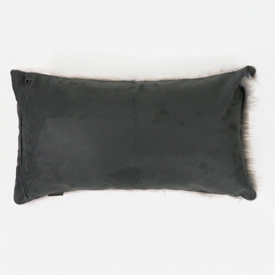 Poszewka na poduszkę XL prostokątna 40 x 70cm - Mongolskie Sztuczne Futro Szarość 02