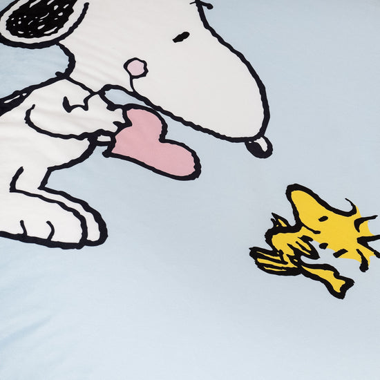 Snoopy Pufa fotel dla dzieci Flexforma Junior 2-14 lat - Przytulenie 06