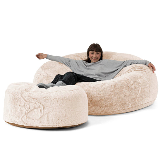 Sofa pufa XXL Mega Mammoth - Sztuczne futerko z królika Biel 02