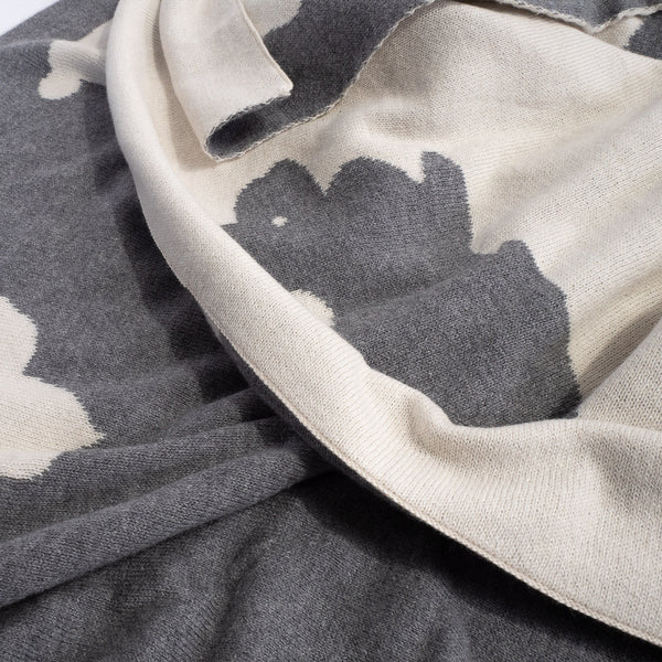 Narzuta / koc - Dzianina Królik Fabric Close-up Image