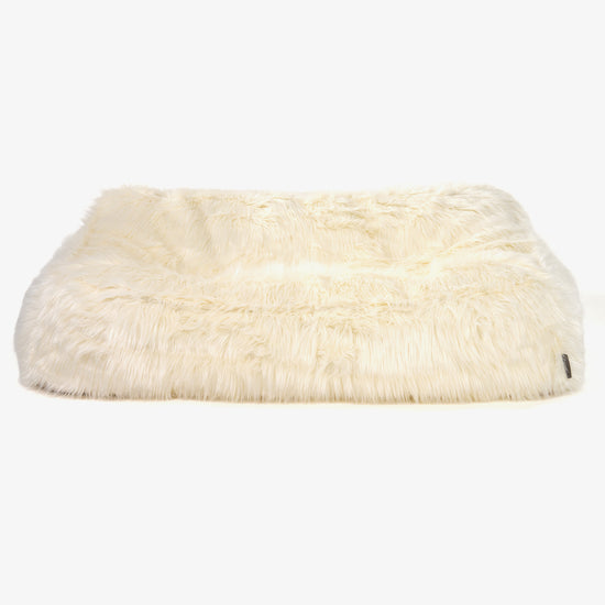 Sofa pufa Sloucher - Mongolskie Sztuczne Futro Śmietanka 02