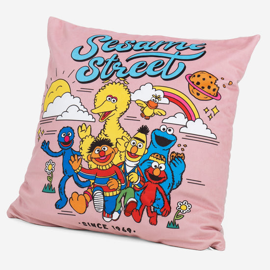 Poszewka na poduszkę ozdobna 47 x 47cm - Sesame Street Since 1969 02