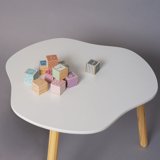 Stolik dla dzieci Bubble - Biel 02