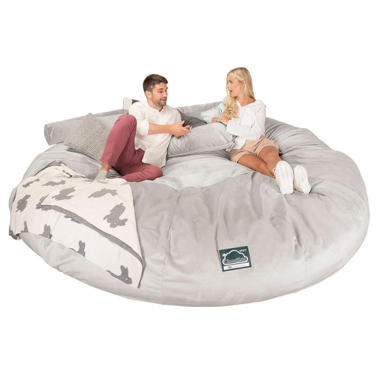 Sofa pufa piankowa CloudSac 5000 XXXXXL Titanic - Aksamit Srebro 03