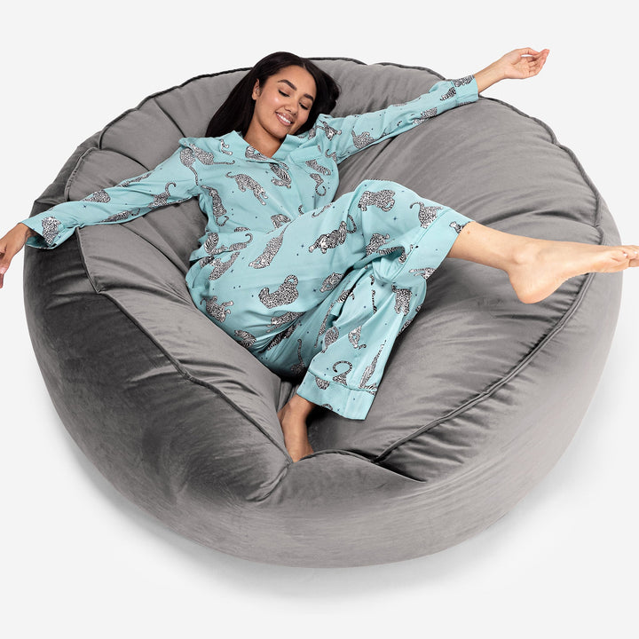 Sofa pufa XXL Mega Mammoth - Aksamit Srebro 01