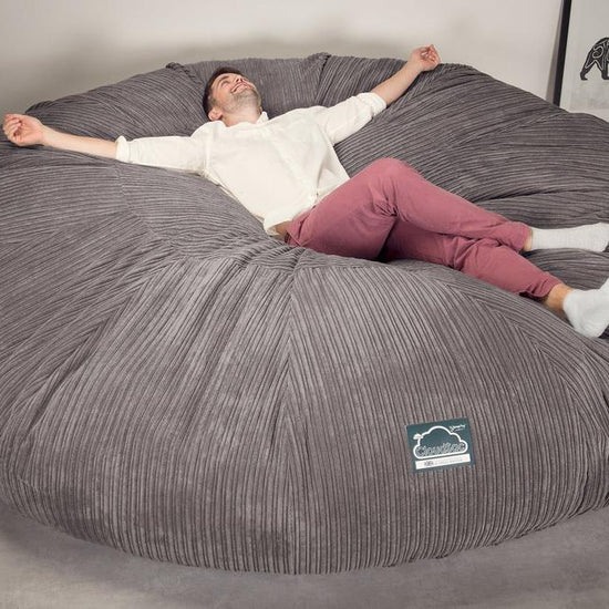 Sofa pufa piankowa CloudSac 5000 XXXXXL Titanic - Klasyczny sztruks Grafit szarość 05