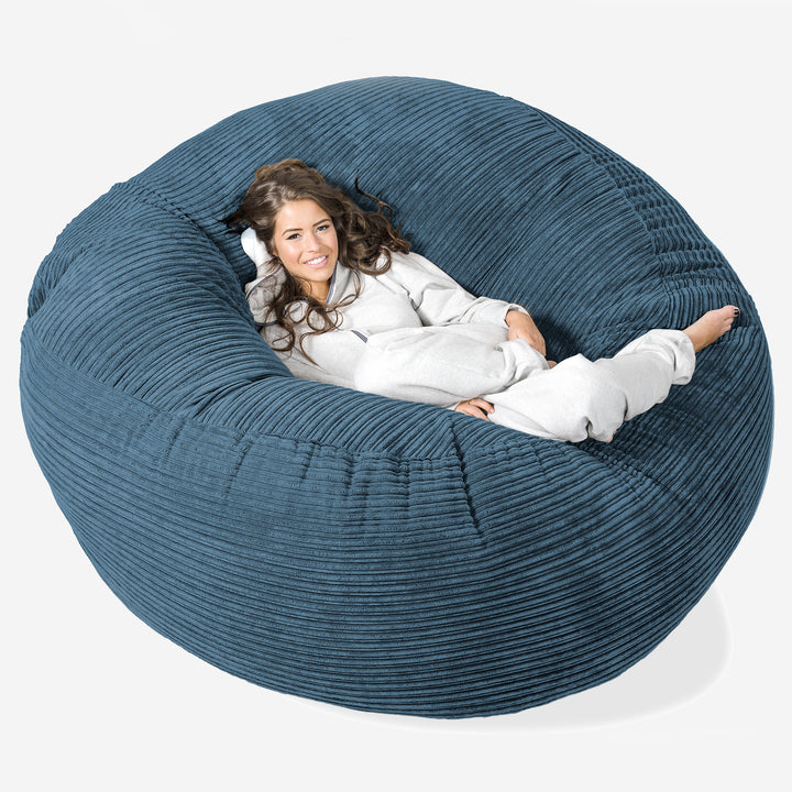 Sofa pufa XXL Mega Mammoth - Klasyczny sztruks Granat 01
