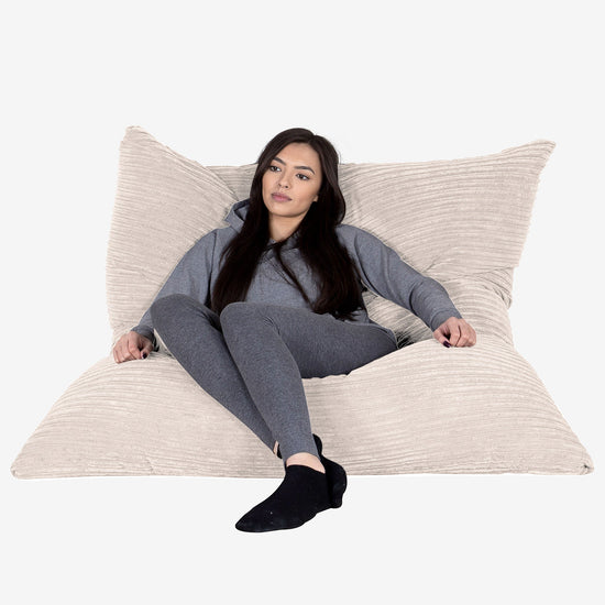 Bardzo duża pufa XXL - Klasyczny sztruks Kość słoniowa 02