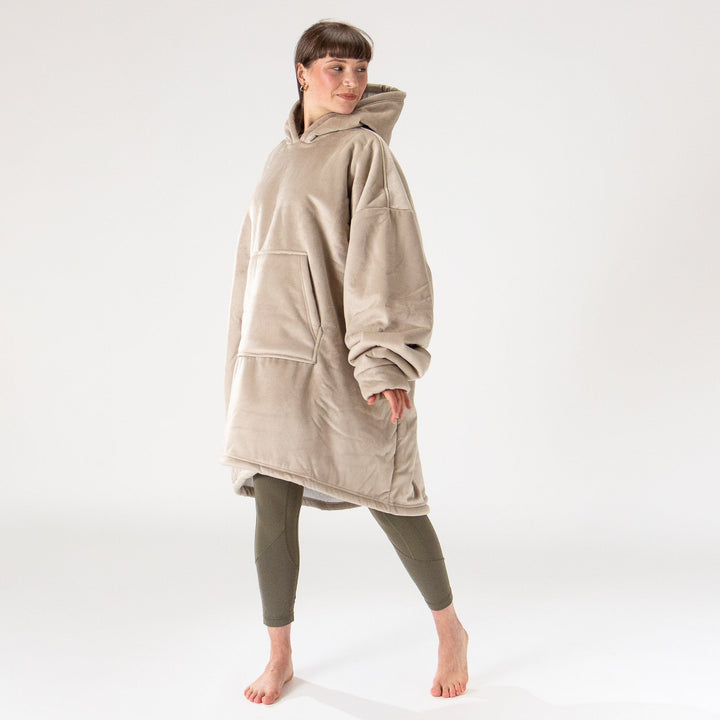 Bluza oversize / koc z kapturem dla mężczyzn lub kobiet - Plusz minky Śmietanka / Mysi 04
