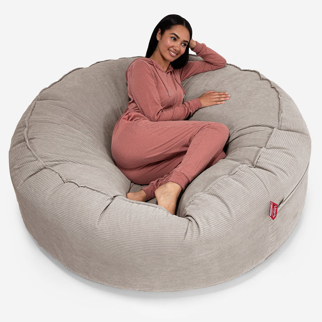 Sofa pufa XXL Mega Mammoth - Prążkowany sztruks Mysi 01